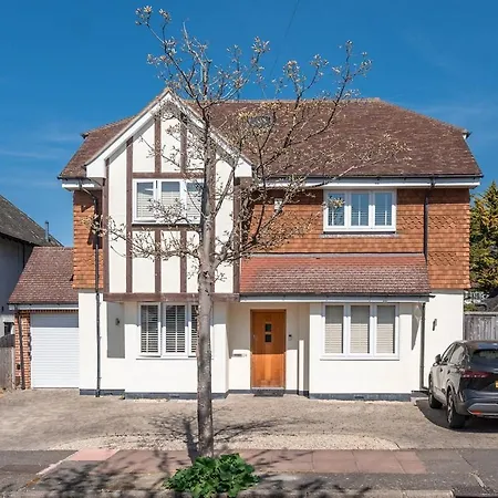 Homestay Peaceful Double Bromley