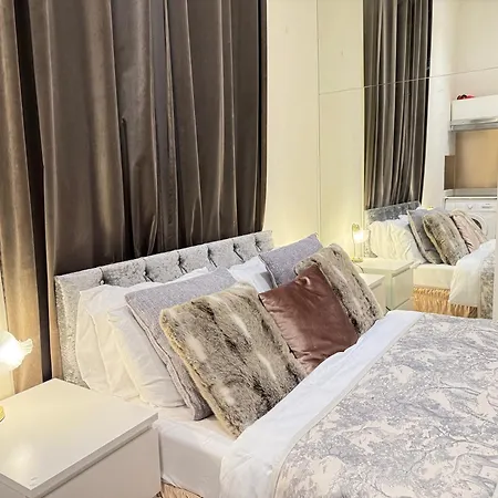 Apartment For Three London