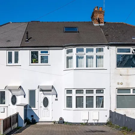 Parking, Yard, Bbq, Chic Near Wembley *
