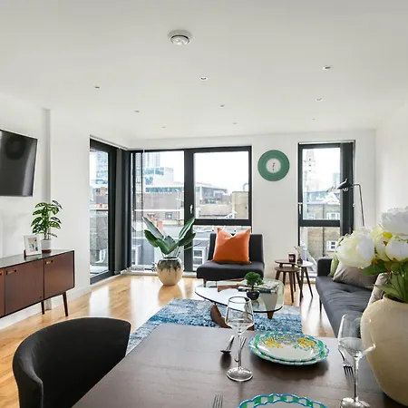 Apartment City Of London 2Br Penthouse With Stunning Terrace Views
