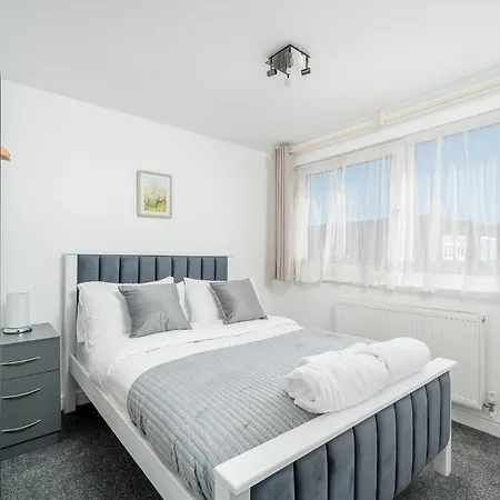 Holiday home Beautiful In Greater London *