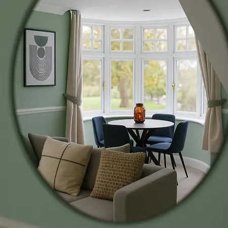 Spacious In Lewisham - Hosted By The Flex London