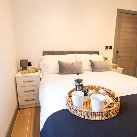 Apartament Chic 2king Bd London With Ensuite & Pull Out Bed Finchley