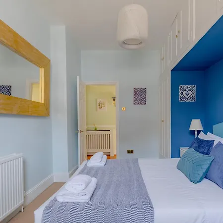 Apartment Idyllic 2bd Retreat By The River Thames Fulham London