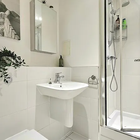 דירה Athera - Festival Quarter, Canary Wharf 2 Bed, 2 Bath With Balcony And Gym Facility