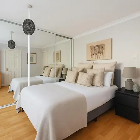 Appartamento Spacious 3 Story House In Fulham Broadway *