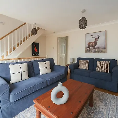 Spacious 3 Story House In Fulham Broadway Appartamento