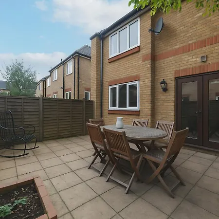 Spacious 3 Story House In Fulham Broadway Appartamento