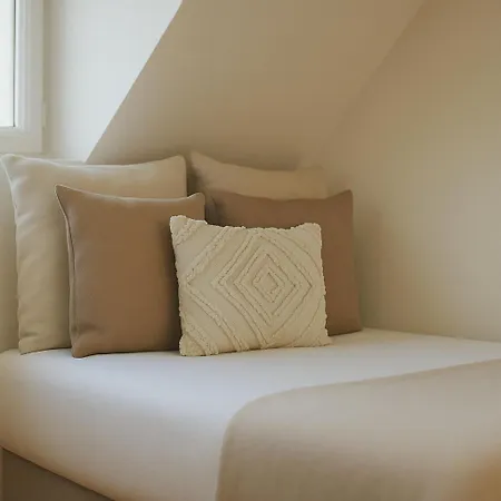 Spacious 3 Story House In Fulham Broadway Appartamento