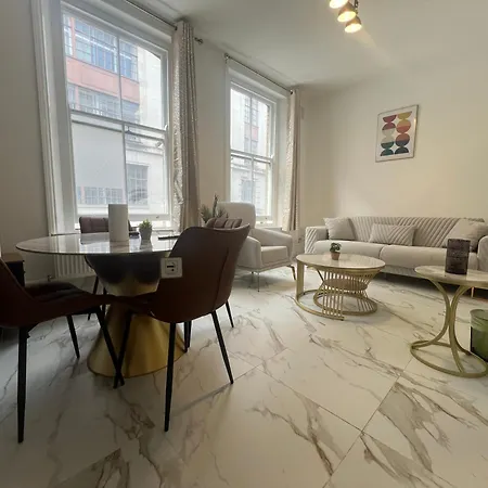 Apartment Stylish And Modern In Vibrant Soho Unbeatable Location Wdg