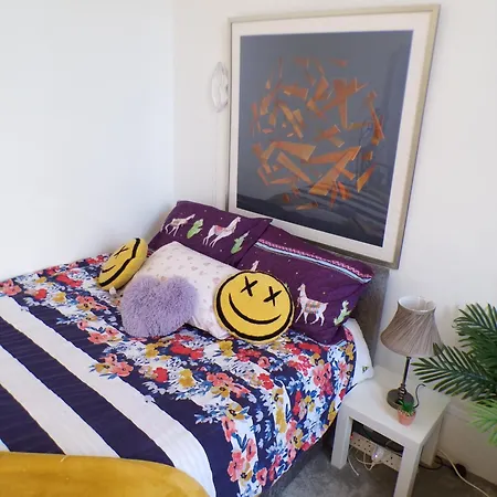 Apartmentsleeps4-west Kensington-petsok-parking Apartment *
