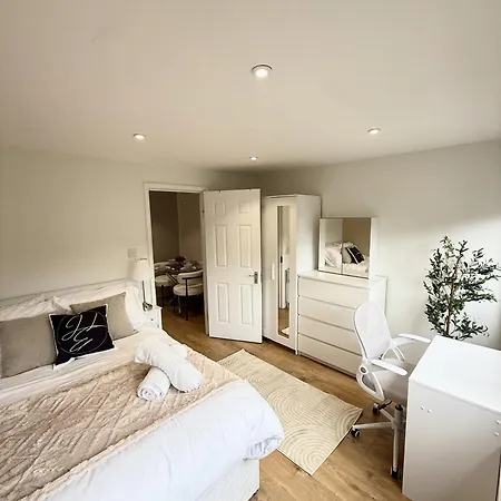 Luxury 3bdr In King's Cross *