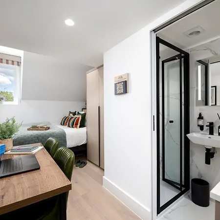 Camden I Your Apartment *