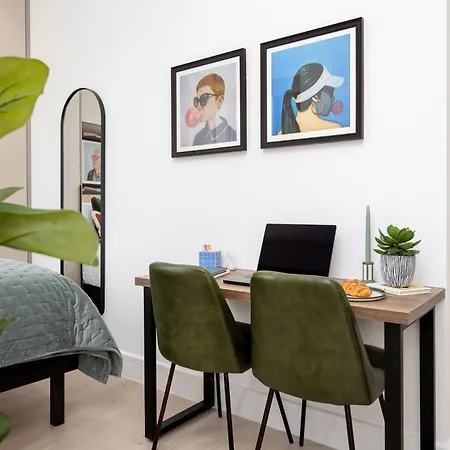 Camden I Your Apartment *