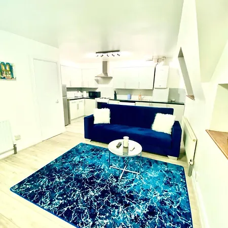 Cozy One Bed Free Car Park London