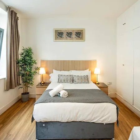 Equitable Guest house London
