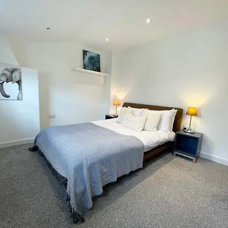 Victoria Maisonette *
