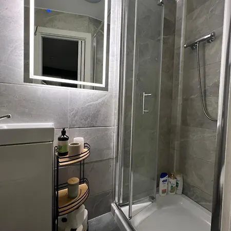 Stylish Putney Village Flat Appartement