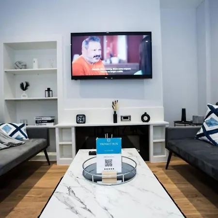 Apartament 3 Bed Modern House Tottenham *