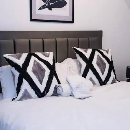 3 Bed Modern House Tottenham Londyn
