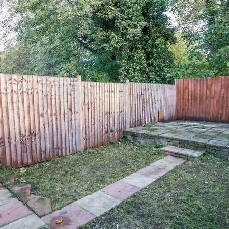 Apartament 3 Bed Modern House Tottenham