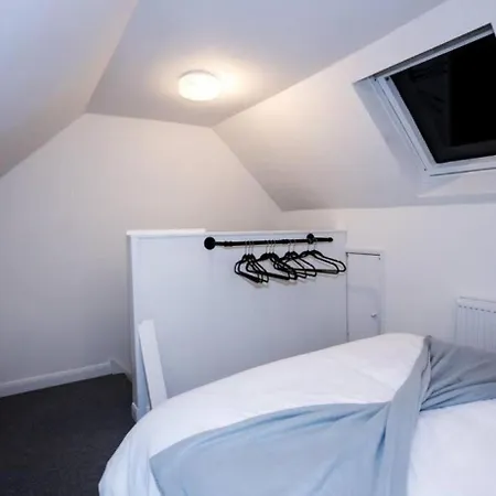 Apartament 3 Bed Modern House Tottenham *