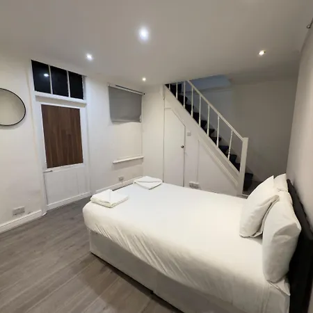 Apartment Stylish - Steps From Hyde Park & Paddington Station