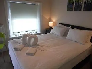 The Crescent Hyde Park Otel Londra