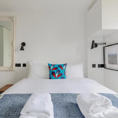 Bright And Stylish 2bd In Old Street W Views