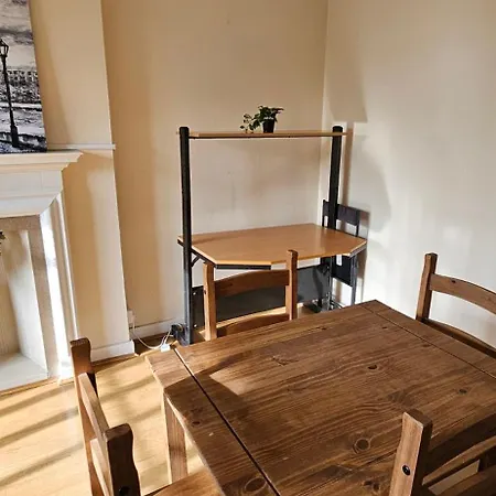 Apartment Elegant 1-Bed Flat, Sleeps 5, London Nw6 - 5 Mins To Jubilee, Bakerloo & Overground Lines *