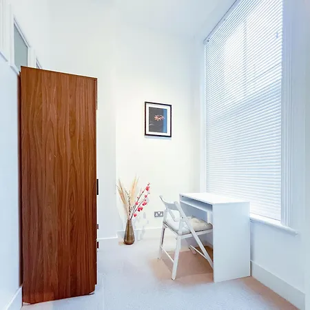 The Fitz Apartment *