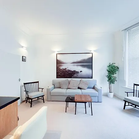 The Fitz Apartment *