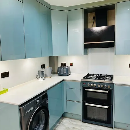 Проживание в семье London Twickenham Stadium Double Bedroom B Хаунслоу