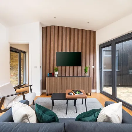 Architect Built Japandi-style Luxury Home, Unique In The Heart Of Finsbury Park, In 10minutes, Near Arsenal And Tottenham Stadiums * London