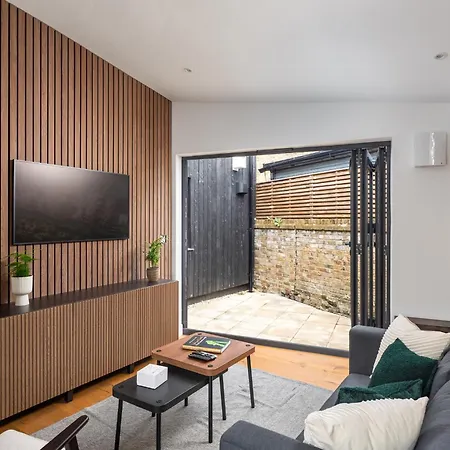 Architect Built Japandi-style Luxury Home, Unique In The Heart Of Finsbury Park, In 10minutes, Near Arsenal And Tottenham Stadiums * London
