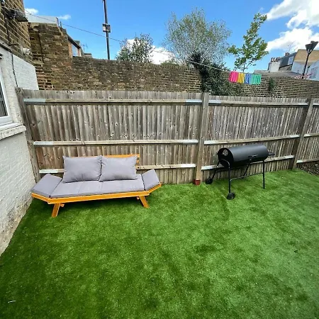 Cosy Garden Flat Nr Greenwich 7 Mins To Ldn Bridge * Londres