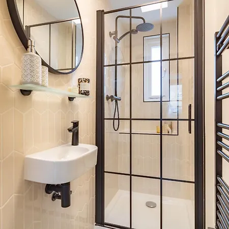Bnbnova - 1br - St Paul & The Tube * London