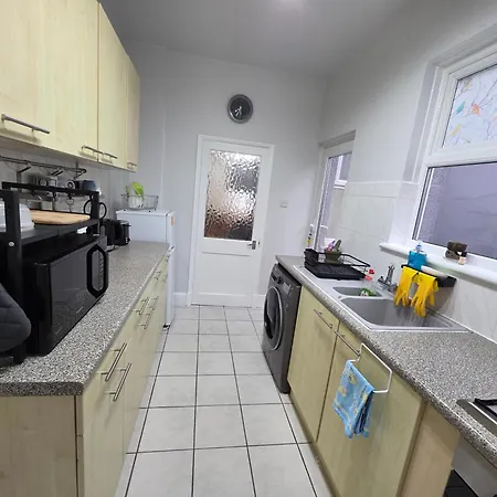 Stylish East 2bed In Forest Gate London