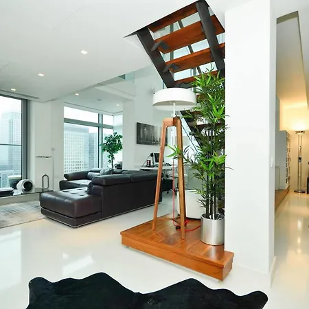 Penthouse With Iconic Views Holiday home *