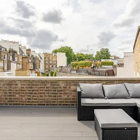 Huge Mansion By Mayfair & Hyde Park Holiday home