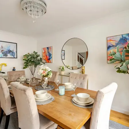 Huge Mansion By Mayfair & Hyde Park London