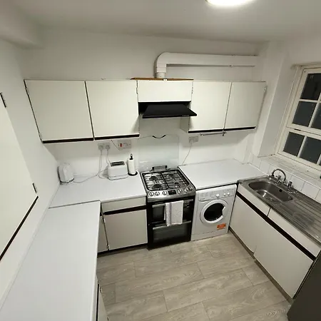 Guest In Vauxhall Guest house