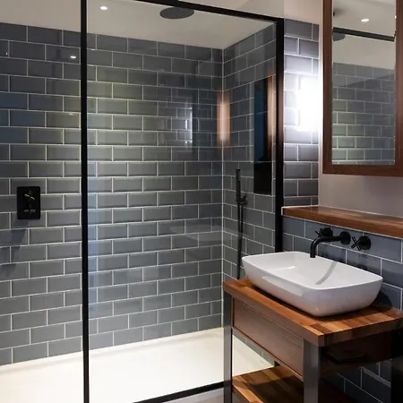 Luxury 1bd Wapping 펜션 런던