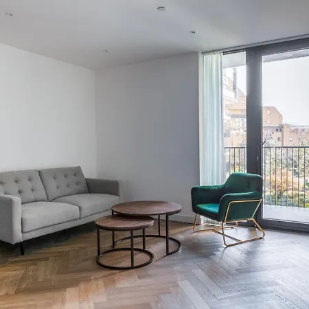 Luxury 1bd Wapping 펜션 런던