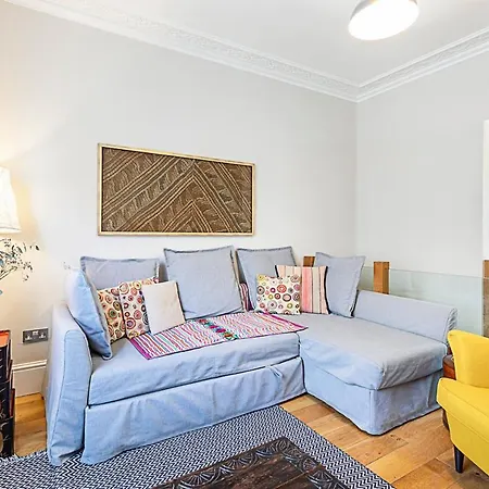 Stylish Kings Cross With Garden Retreat