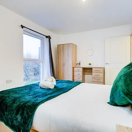 2-bed Flat In Canary Wharf Great Location *
