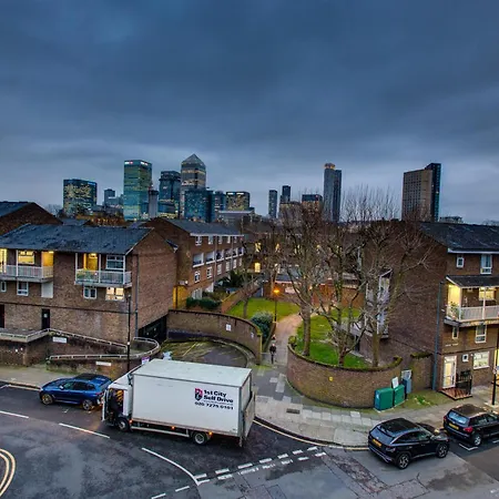 Apartment 2-bed Flat In Canary Wharf Great Location *