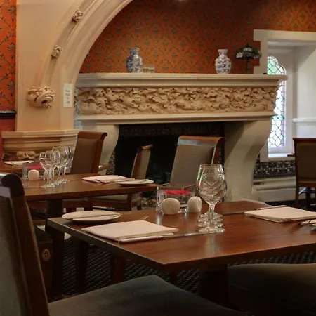 Hotel Western Grim's Dyke 4*