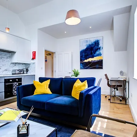 Hybrid Resi - Near Richmond - Wimbledon * New Malden
