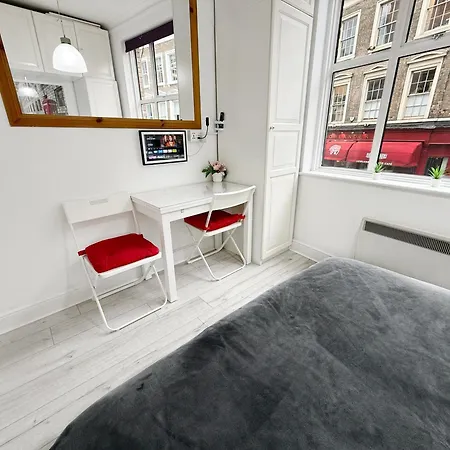 Luxurious Terrace 2 Bedrooms In Relaxing Apartment In Covent Garden London